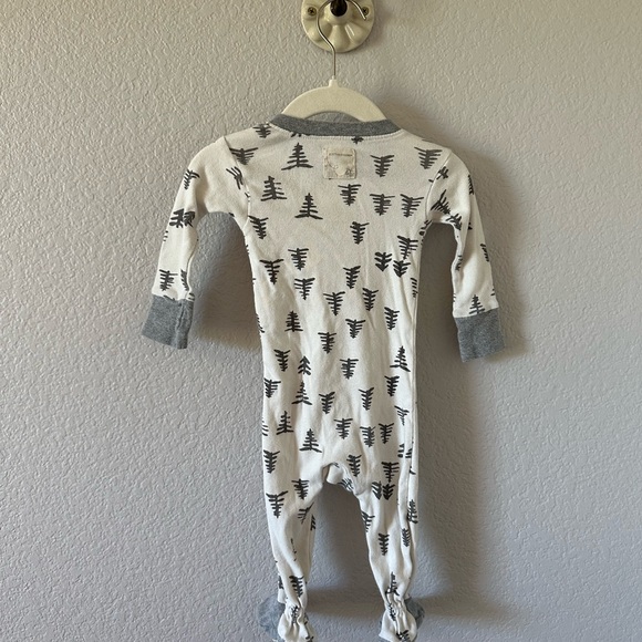 Pajamas - Picture 2 of 3